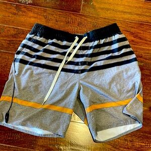 VUORI TRAIL SHORT L